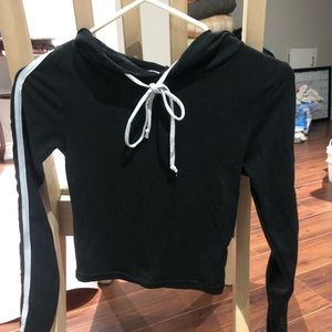 TWO Women’s Active Tops